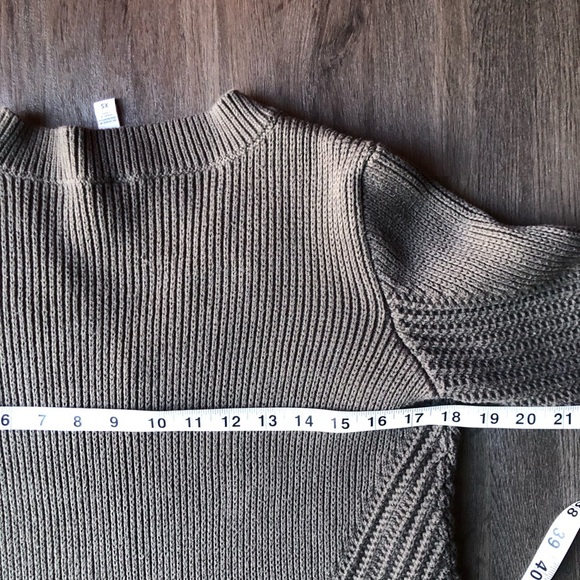 Athleta Teton V Neck Sweater Coffeehouse Brown Size XS - Picture 4 of 7